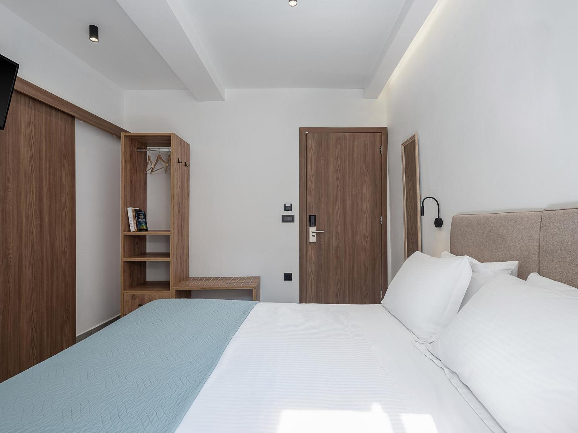 Porto Vecchio Chrissi Akti Chania Exterior foto